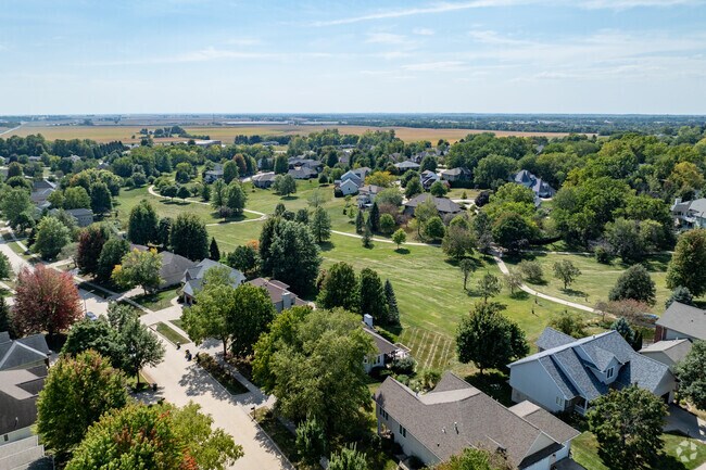Windsor Ridge is centered around the large park at the heart of the neighborhood.