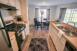 4800 Lake Forest Blvd, Westerville, OH 43081