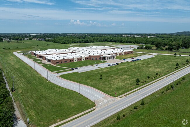 Lakeside Junior High School is located on Hylton Road in Springdale.