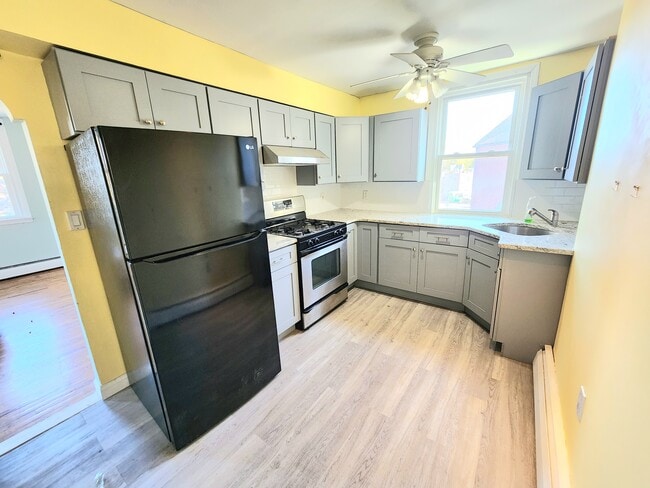 4236 Valley Rd unit 2 fl, Drexel Hill, PA 19026 - photo 4