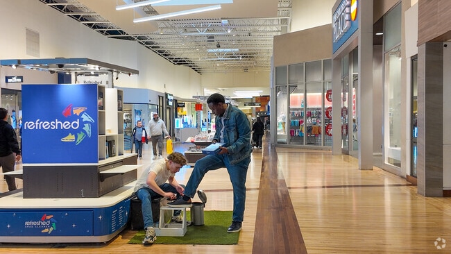 Concord Mills is a major attraction in North Carolina, located on the edge of Highland Creek.