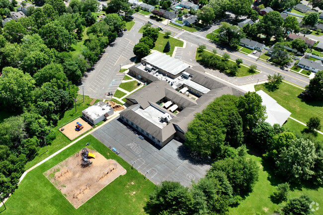 Meadowbrook School offers plenty of space for outdoor recreation.