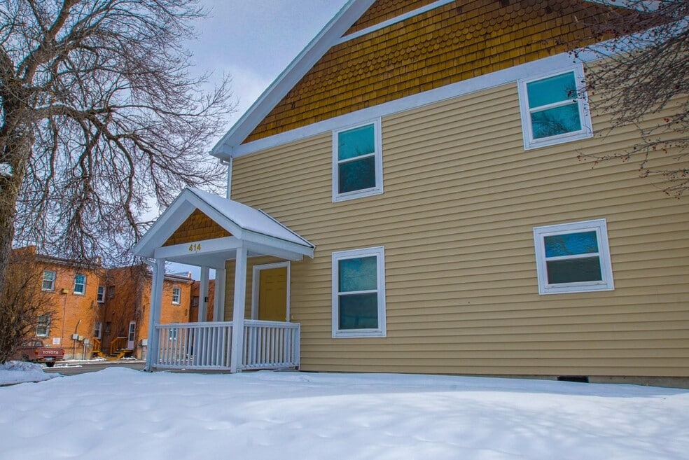 414 W Babcock St unit 1, Bozeman, MT 59715 - photo 1