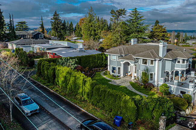 A mix of home styles in the First Hill neighborhood.