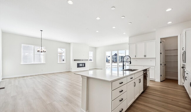 1341 Alyssa Dr, Timnath, CO 80547 - photo 6