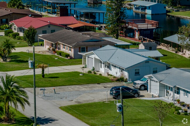 A row of homes in Pierson offers residents small town charm.