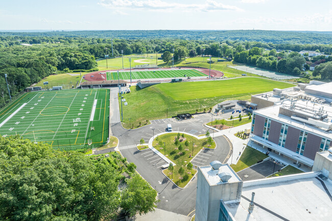 New London High School MultiMagnet School offers a strong athletic program.