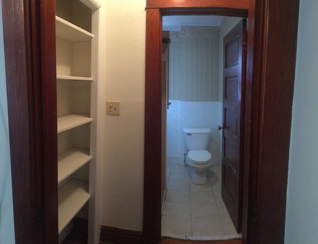 216 South St unit 3, Glens Falls, NY 12801 - photo 3