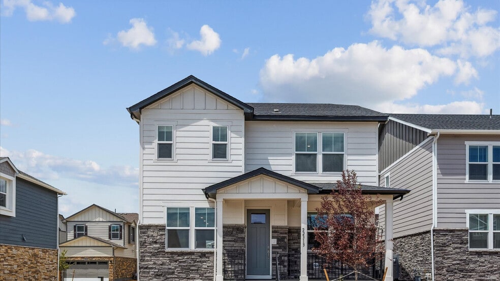 680 N Shawnee St, Aurora, CO 80018 - photo 1