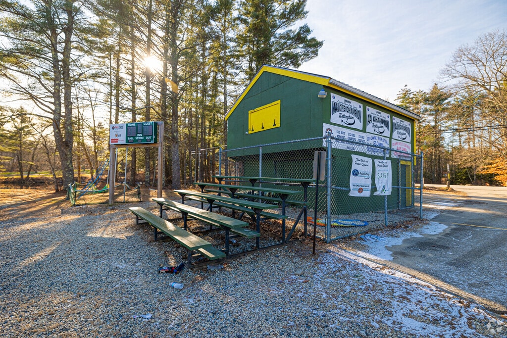 The Nottingham Recreation Department caters to the recreational needs of residents.