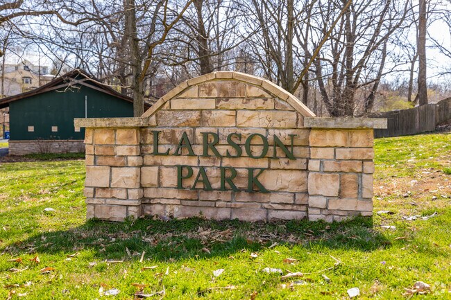 Entrance sign to Larson Park