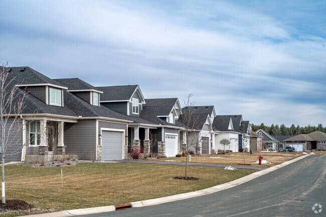Rows of new homes are easy to find in Lake Elmo.