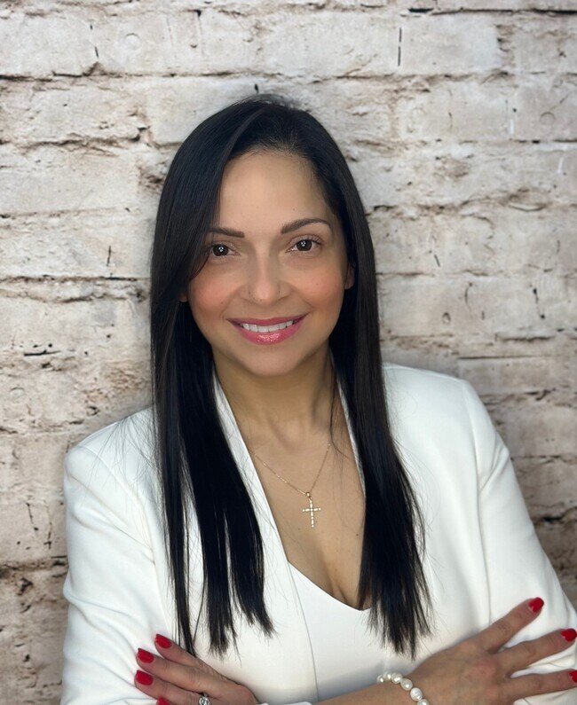 Yari Burgos-Colon