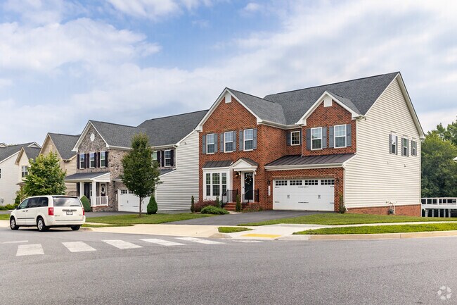 Whether you preference is older homes with charm or impressive new homes, Glenmont has it all.