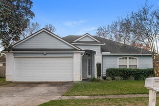 337 Island View Cir, Orange Park, FL 32073