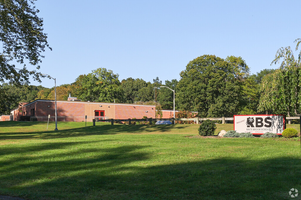 Race Brook School has 381 students in grades 1-6 with a student-teacher ratio of 11 to 1.