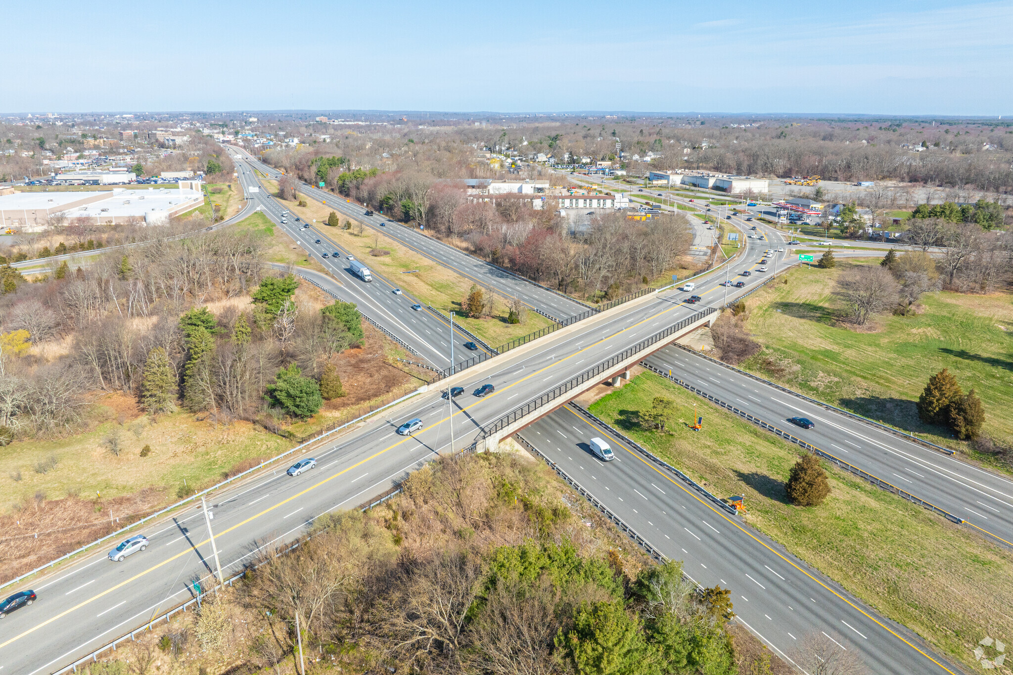Commuting from Hampden Meadows to Providence is just a short 25 minute ride down I-195.