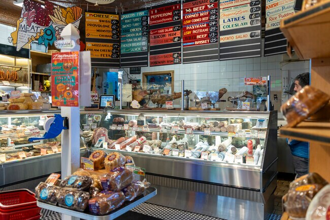 Ann Arbors Zingerman's Delis Reuben continually makes the 