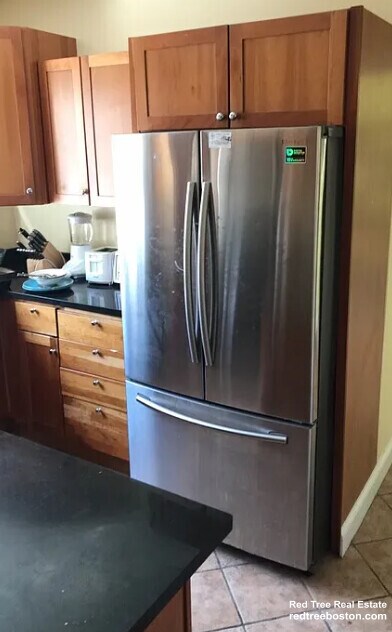 27R Albion St, Somerville, MA 02143 - photo 6