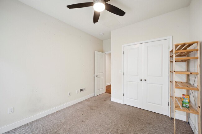 1521 W Seybert St unit A, Philadelphia, PA 19121 - photo 2