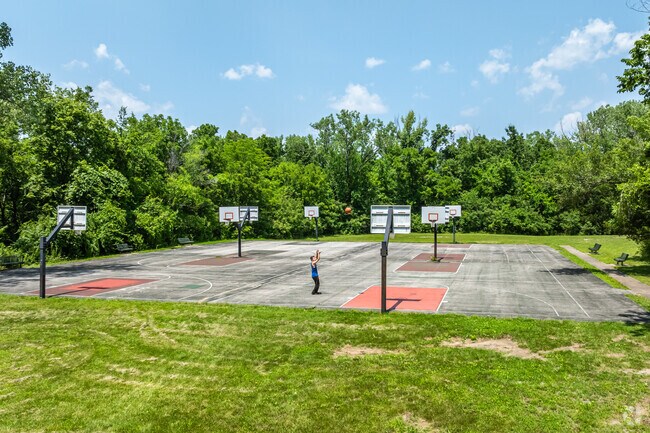 Bundschu Park has a large basketball court for games and practice.