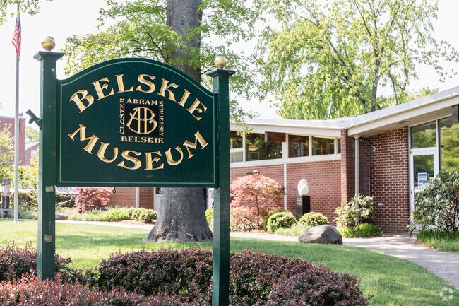 The Belskie Museum in Closter, NJ showcases new, local art.