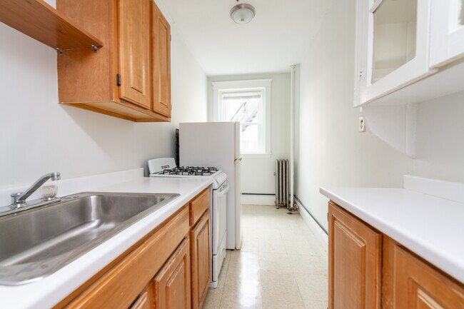 49 Worthington St unit 38, Boston, MA 02120 - photo 7