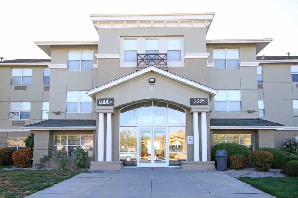 2221 Rio Rancho Blvd SE, Rio Rancho, NM 87124 - photo 1