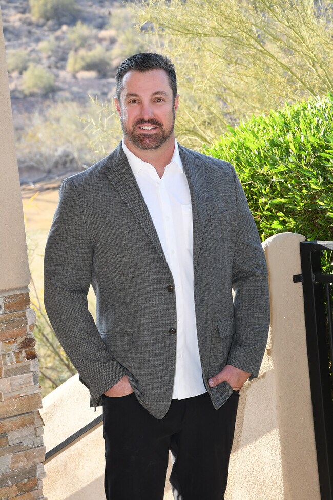 Agent Photo