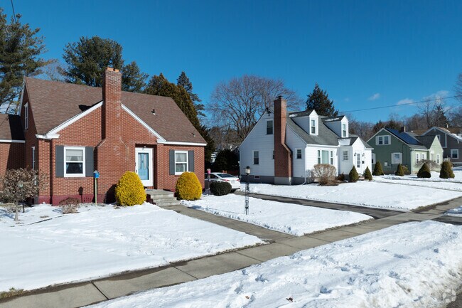 The median listing price for a home in Pittsfield, MA is $299,000.