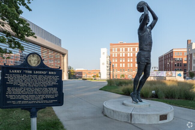 Larry Bird is immortalized in bronze at the Hulman Center in Indiana State University.