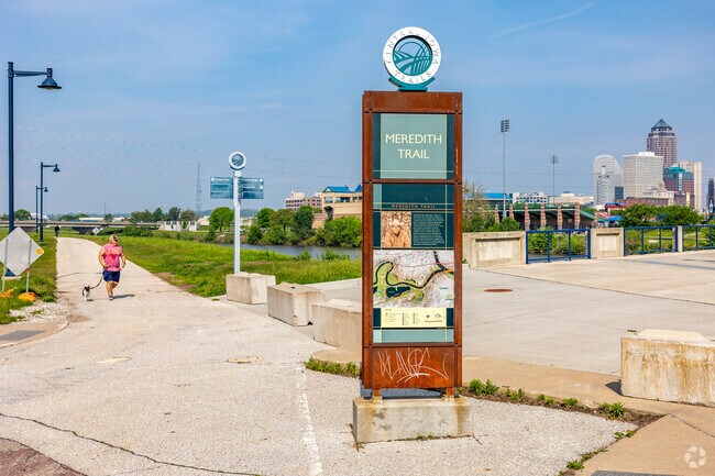 McKinley School residents have easy access to the Meredith Trail and Downtown Des Moines.