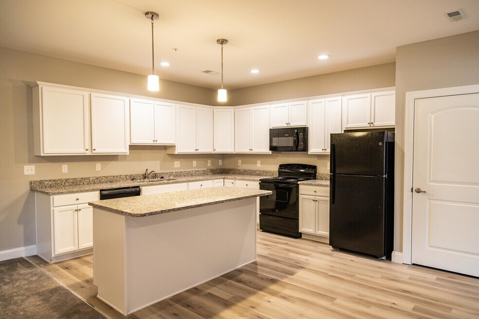 CARLS CORNER RESIDENTIAL