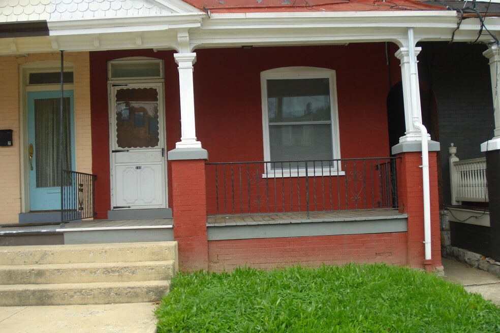 733 E Chestnut St, Lancaster, PA 17602 - photo 1
