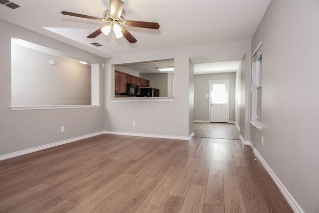 1172 Tomahawk Dr, Dallas, TX 75253 - photo 3