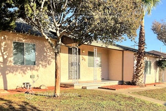 8440 Hazeltine Ave, Los Angeles, CA 91402