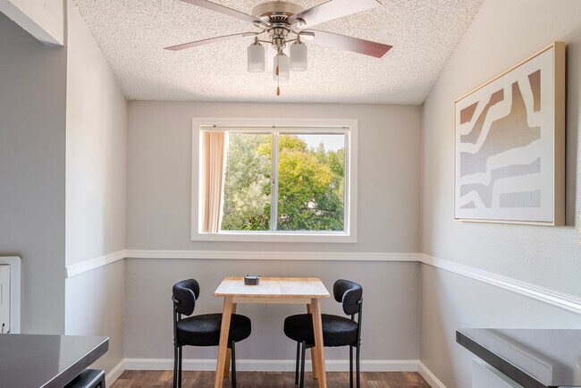 202 Calvert Dr unit FL2-ID2106, Cupertino, CA 95014 - photo 5