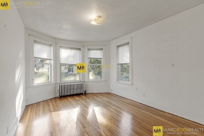 182 Harvard St, Cambridge, MA 02139 - photo 6