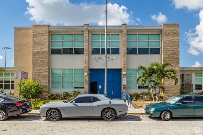 Students at Edison Park K-8 Center are proficient at math and above average level for reading.