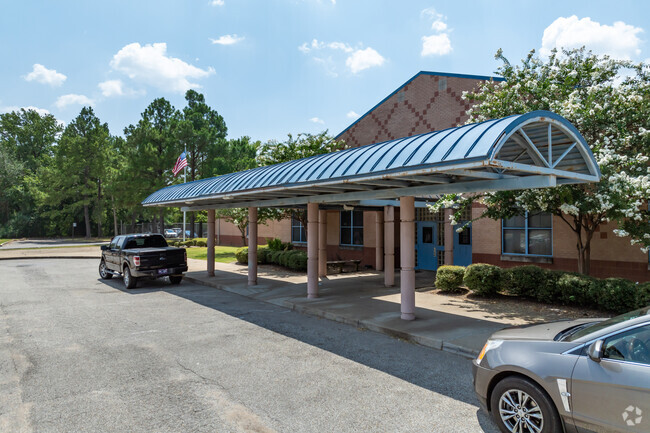 The covered walkways at Getwell Elementary in Memphis help keep students dry on rainy days.