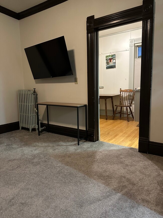 118 Pine St unit FURNISHED, Sheboygan Falls, WI 53085 - photo 7