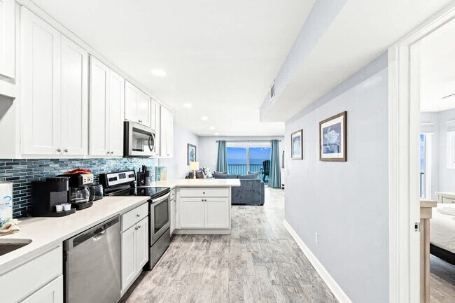 The Summit Beach Resort Condominium unit FL7-ID1354973P, Panama City Beach, FL 32408 - photo 4