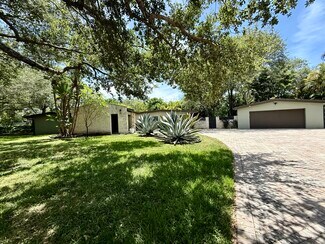 7801 SW 128th St, Pinecrest, FL 33156