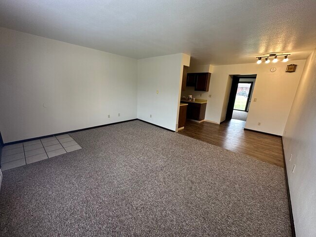 1033 Lakeshore Dr unit 1034, Pioneer, OH 43554 - photo 4