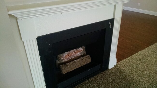 7785 Via Cassano, Burbank, CA 91504 - photo 5