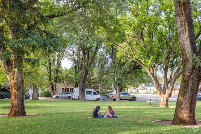 Enjoy a little time in nature at Flagstaff’s Wheeler Park.