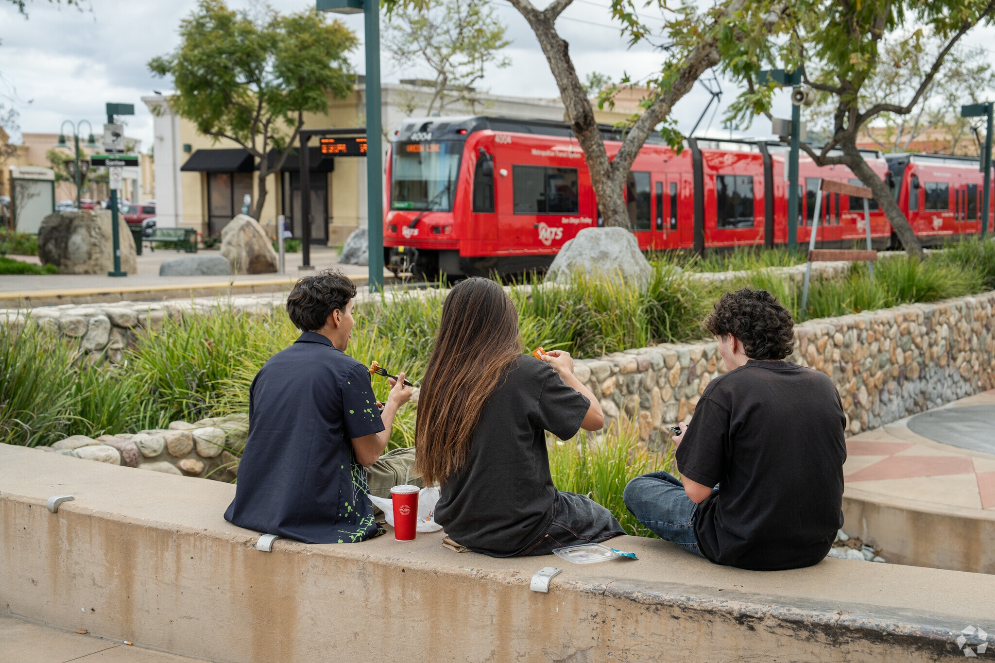 The trolly station in Carlton Hills is a great place to grab food and wait for the trolly.