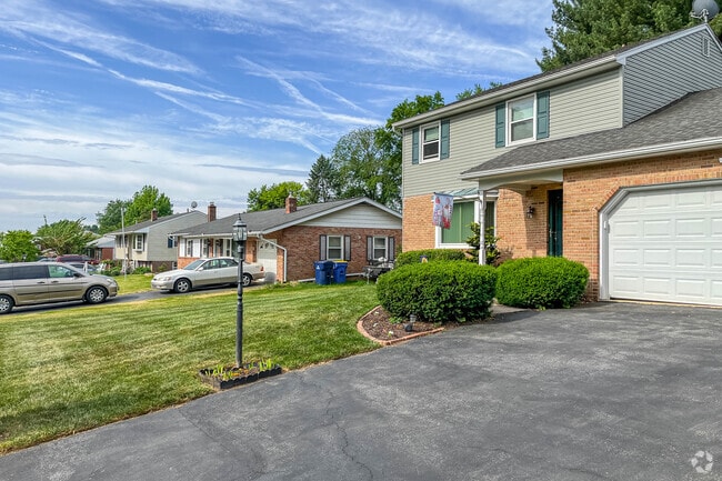 Quiet streets and beautifully maintained homes are a hallmark of Bloomingdale.