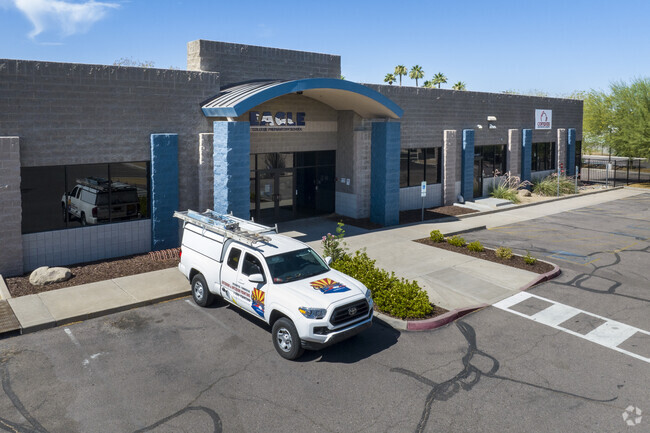 EAGLE College Prep in Mesa gets a 4.2/5 from GreatSchools.
