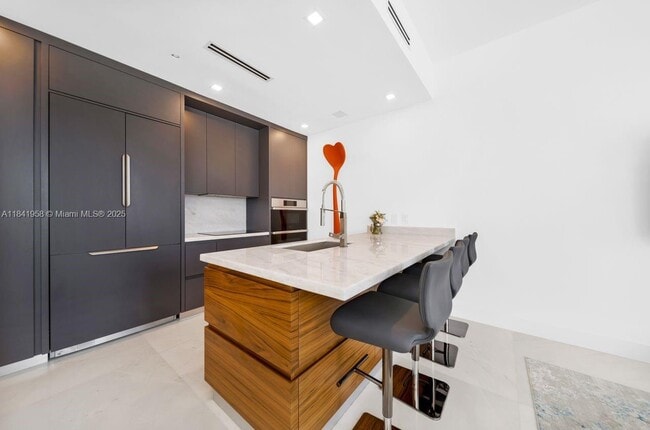 200 Biscayne Boulevard Way unit 1406, Miami, FL 33131 - photo 5